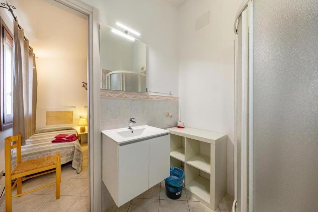 B&B Rotta Per Tavolara Porto San Paolo  Εξωτερικό φωτογραφία