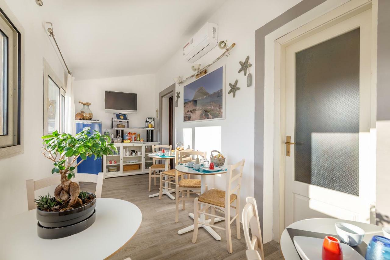 B&B Rotta Per Tavolara Porto San Paolo  Εξωτερικό φωτογραφία