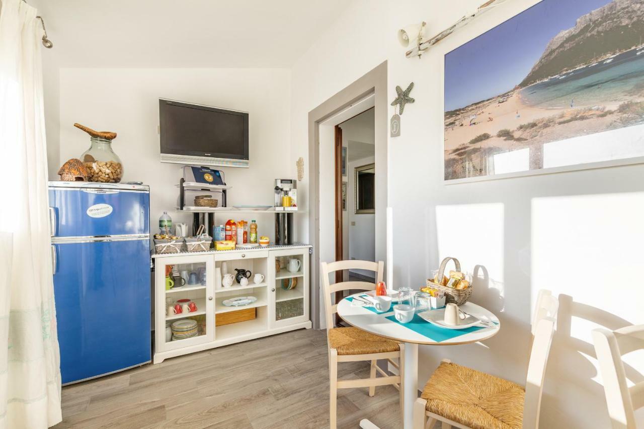 B&B Rotta Per Tavolara Porto San Paolo  Εξωτερικό φωτογραφία
